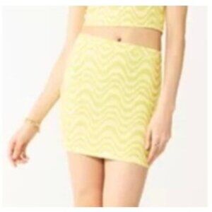 NWT Juniors' SO High-Rise Yellow Lime Mini Skirt‎ Size Med